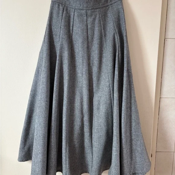 Loeffler Randall high waisted wool A-Line Skirt with pockets size 4, like new - Picture 5 of 12